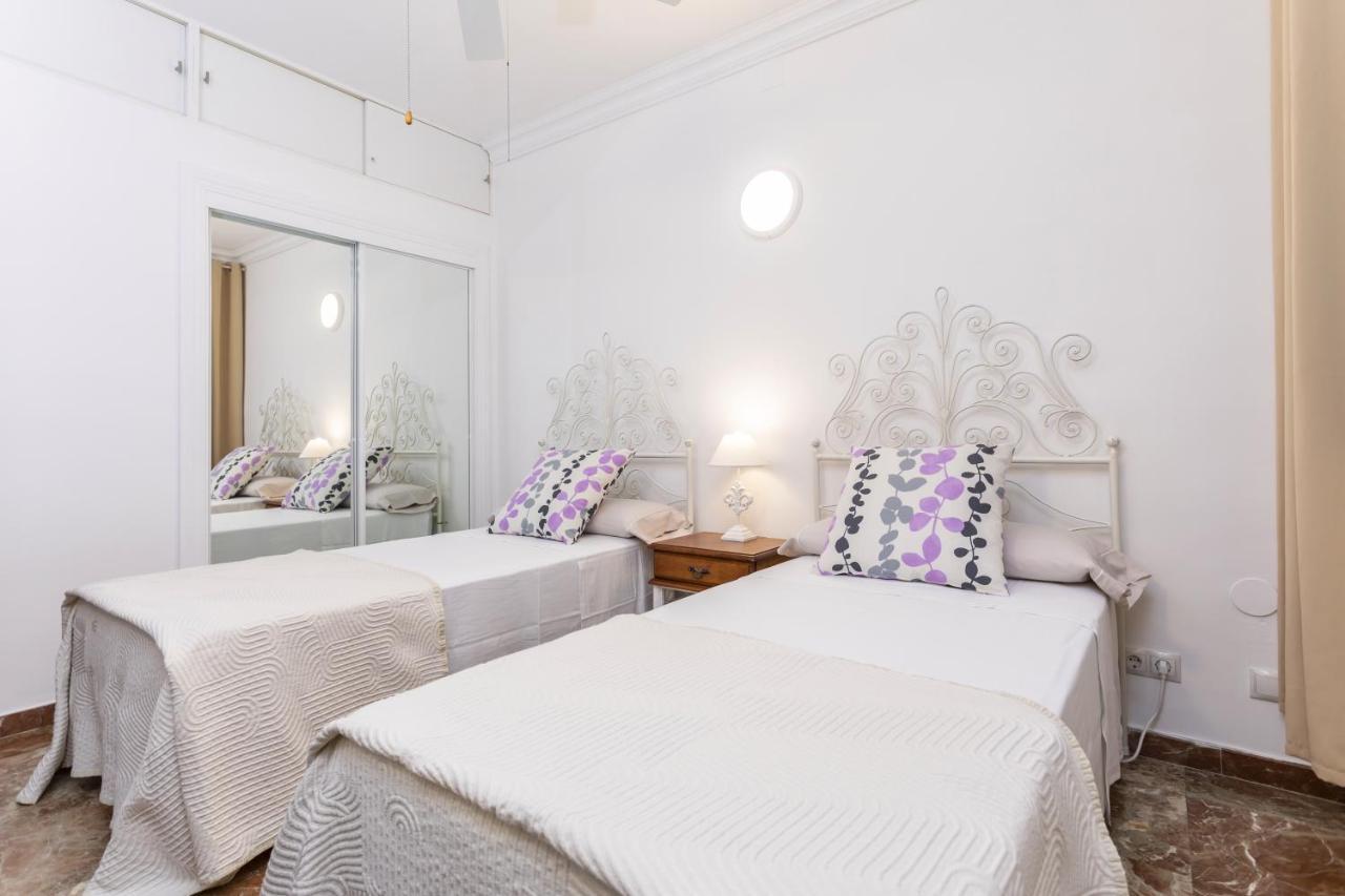 טורמולינוס Apartamento Playa Centro Vistas Mar מראה חיצוני תמונה